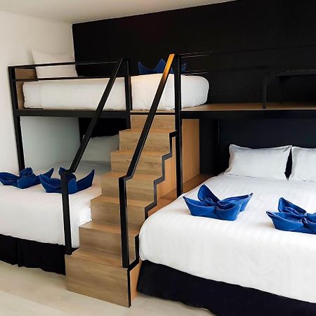 The Wide Condotel - Phuket Exterior photo