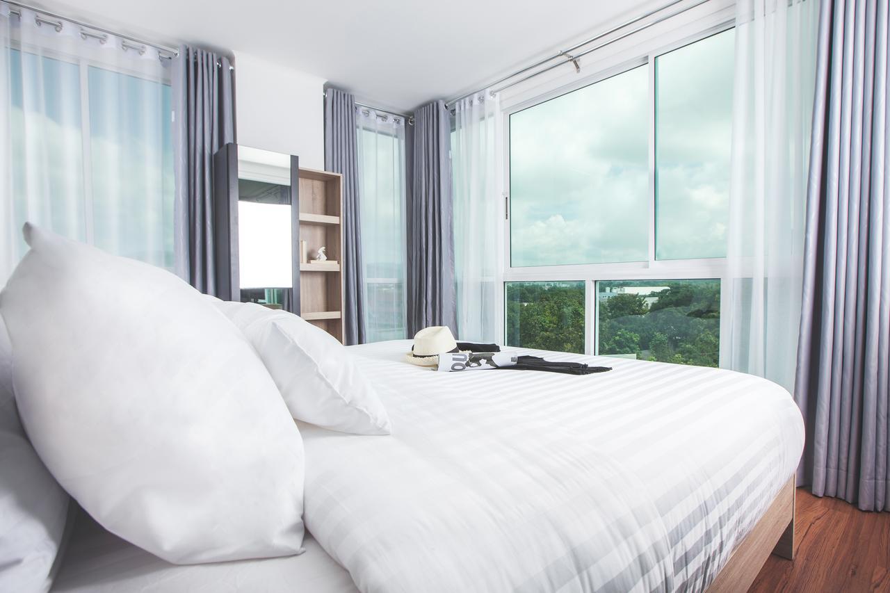 The Wide Condotel - Phuket Room photo